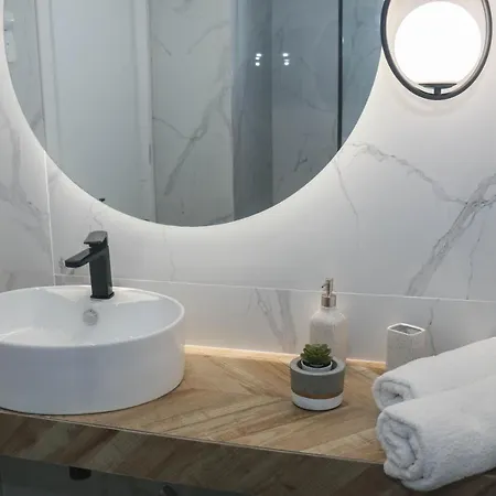 New Deluxe 2 Downtown Thessaloniki-fully Equiped *